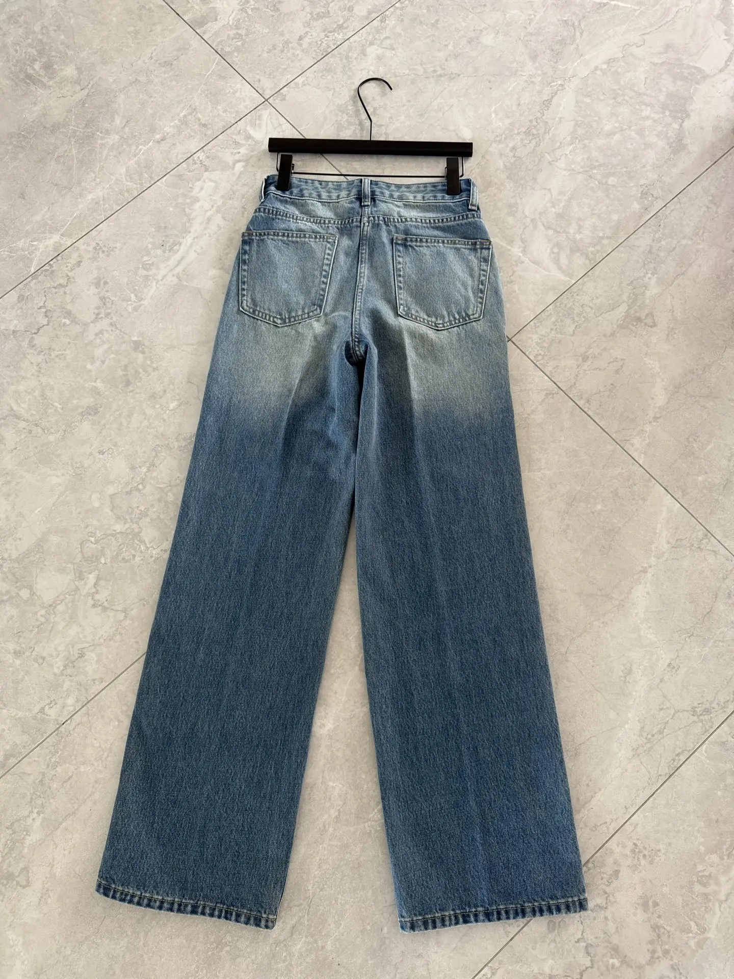 

2025 Women's Wide Leg Jeans High Waisted Tummy Control Casual Comfortable Stretch Flare Pants