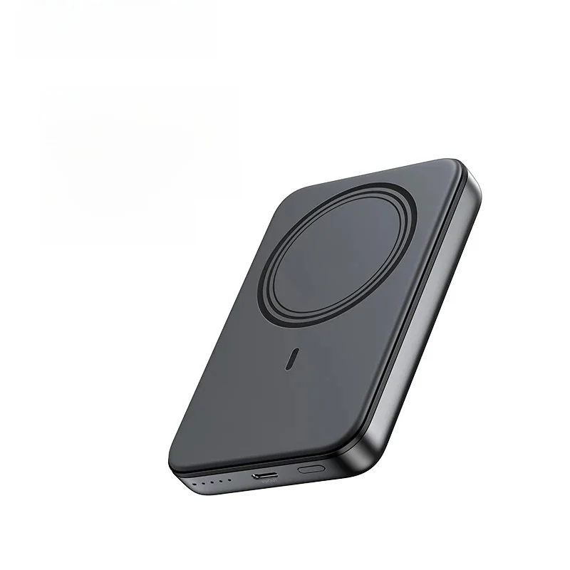 NOWOŚĆ UGREEN Qi2 30W Magnetyczny Power Bank 10000mAh Przenośny PowerBank do bezprzewodowego szybkiego ładowania Magsafe 15W dla iPhone 16 Pro Max — zdjęcie 2