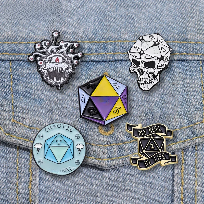 Épingles en émail de jeu d'aventure, jeu de société personnalisé, broches de jeu de rôle, badges de revers, bijoux drôles, cadeau pour les amis