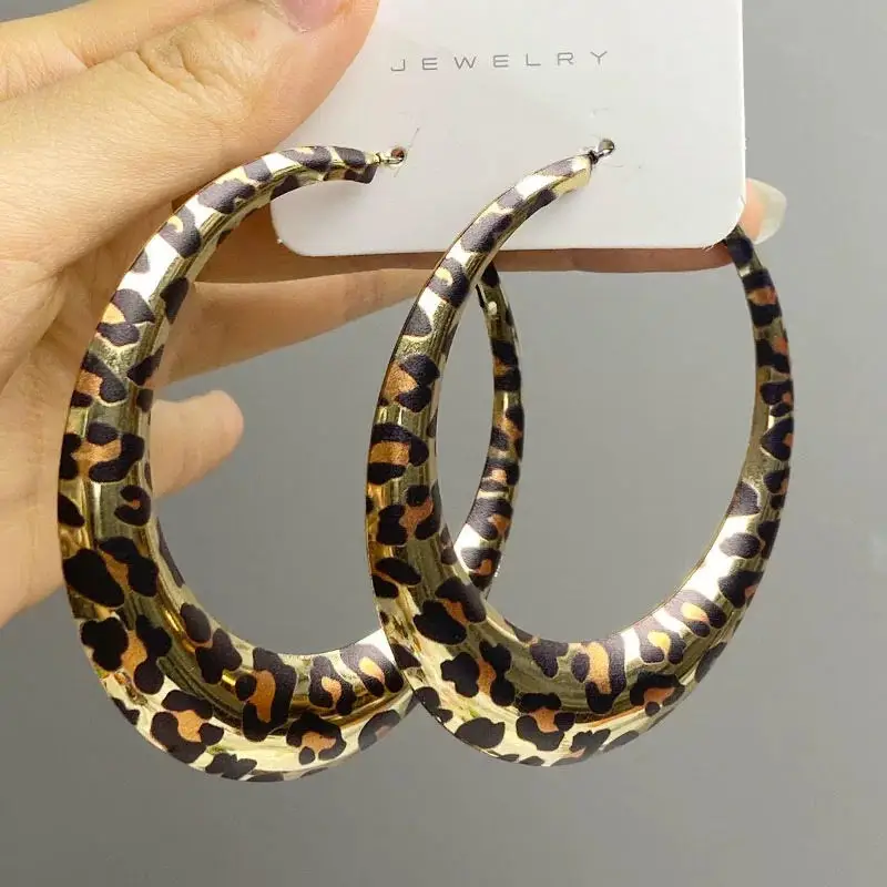 

Luxury Zebra Striped Hoop Earrings – Bold & Chic Statement Jewelry
