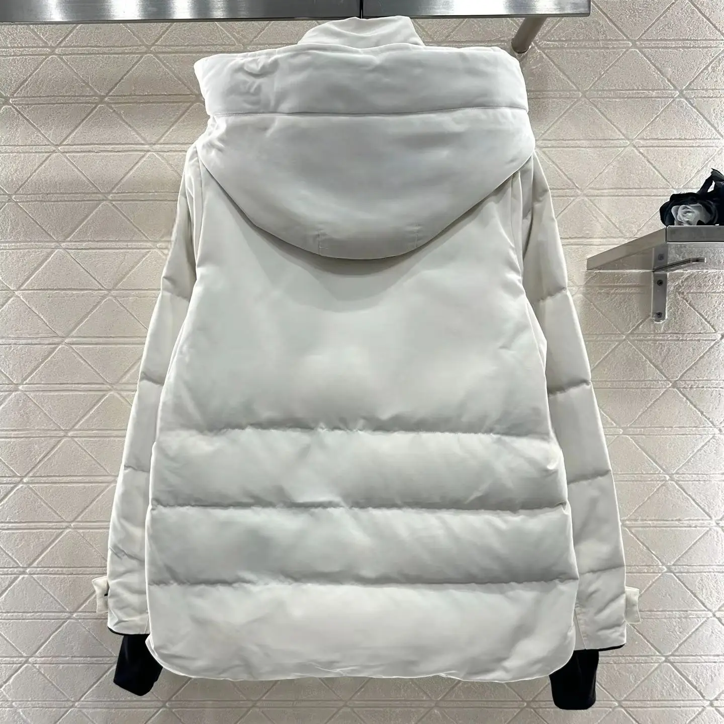 وصل حديثًا لعام 2025: سترة خصر بغطاء للرأس قابلة للفصل مصنوعة من النايلون المقاوم للرياح والمقاوم للماء وبطة بيضاء