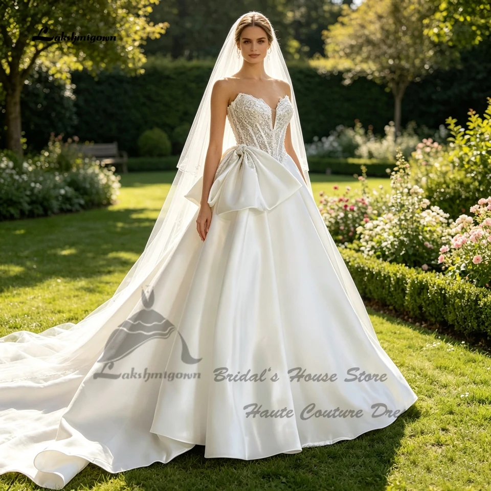 Lakshmigown Prinzessin Brautkleider aus Satin 2026 Böhmische Kirchen-Brautkleider mit Perlenstickerei und Spitzenoberteil nach Maß – Detail 6