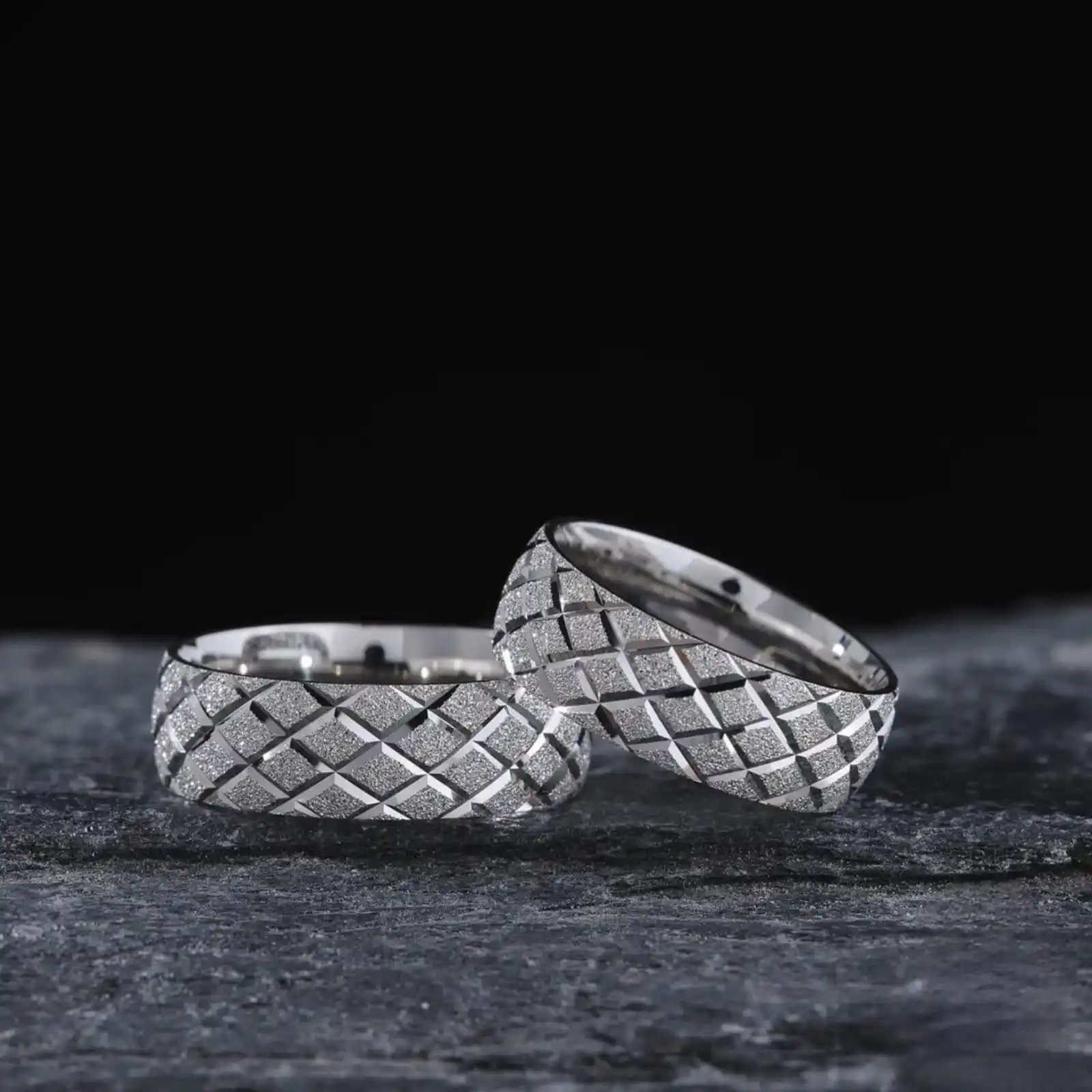 Glass Shard Model Silver Wedding Ring - Unique Silver Jewelry for Men and Women