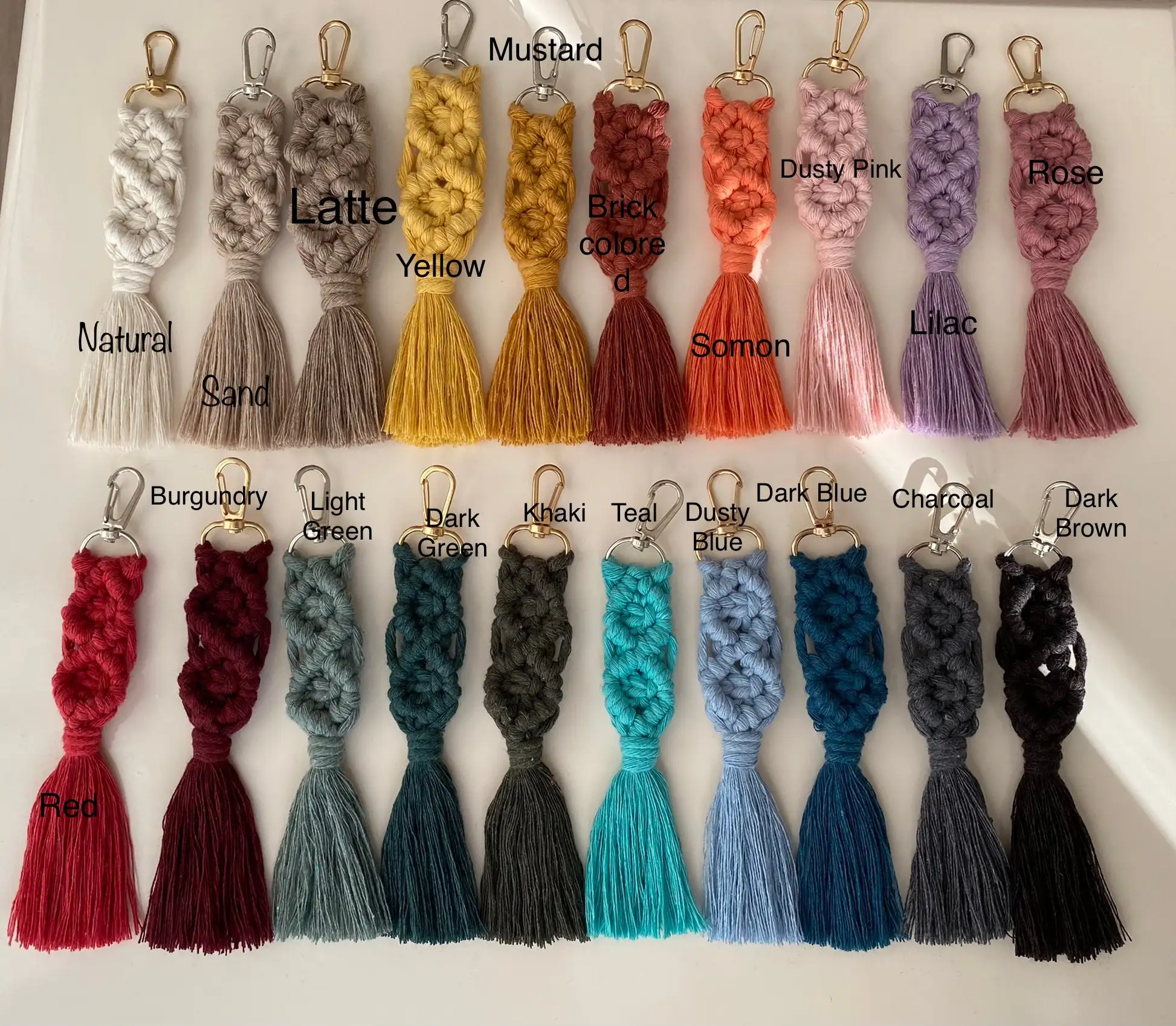 Macrame Keychain, Boho Keychain, Brautjungfer Geschenk, Bachelorette Geschenk, Verlobung Geschenk, Braut Dusche Bevorzugungen, makramee Zubehör