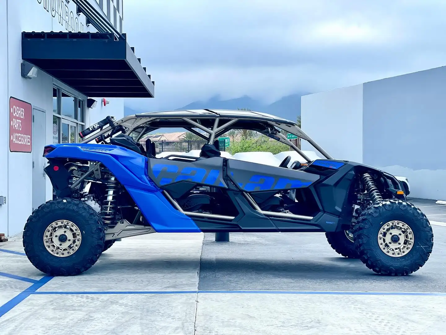 NEW 2024 Can-Am Maverick X3 Max X RS Turbo RR with Smart-Shox (Dazzling Blue / Carbon Black) 4-Seater SXS (Model #: 9NRL)