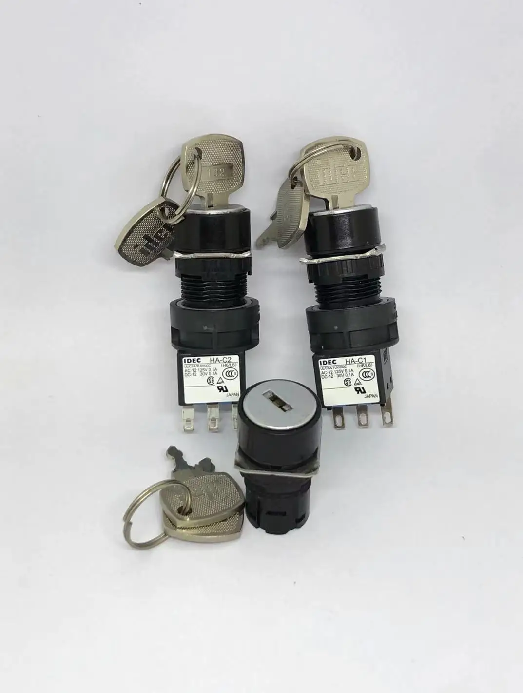 IDEC key switch HA-C1/HA-C2/HA-C6/HA-C5 push button switch machine tool electronic lock switch 2 gears