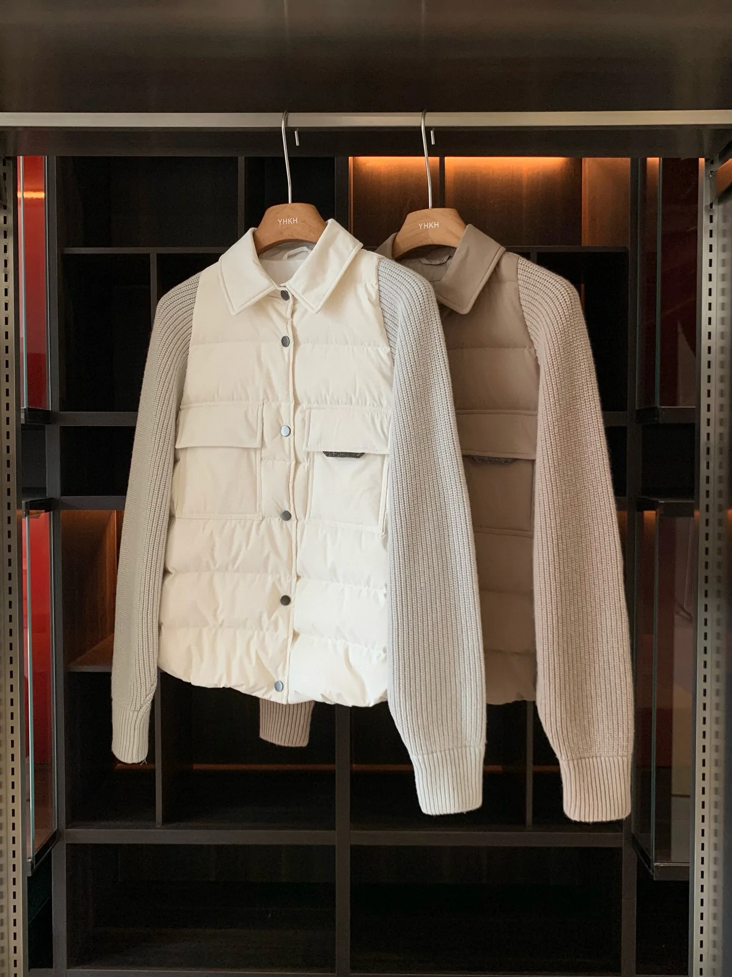 Jaqueta feminina de retalhos de penas de ganso de malha de alta qualidade de cor sólida