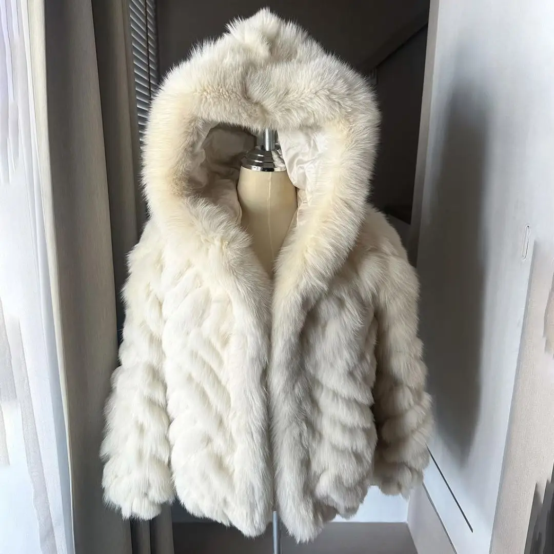 

Beige Natural Fox Fur Jacket with Hood High Quality Genuine Wholeskin Fox Fur Coats Winter Fashion Fur Overcoats Natural Woman