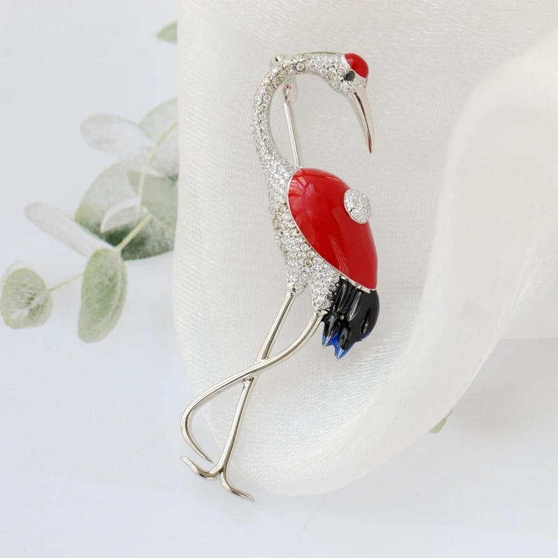 

Authentic 925 Sterling Silver Brooch Natural Elegance Crowned Crane Lady Brooch Trendy Style Jewelry Gift