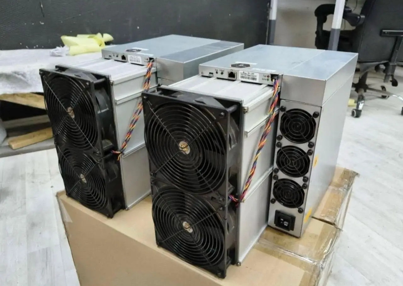 P. BUY 5 GET 3 FREE ORIGINAL NEW Bitmain Antminer S23 318TH/s 3498W Bitcoin Miner
