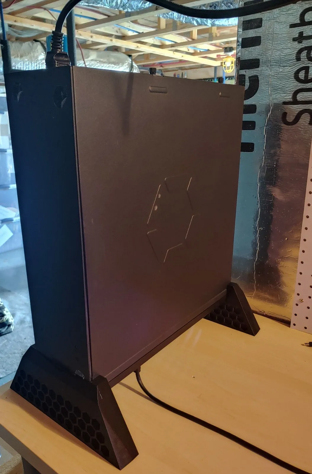 

JD BUY 3 GET 2 FREE Canaan Avalon Q 90TH/s ASIC Miner - 18.6J/TH 1674W, Ultra-Quiet With Stand