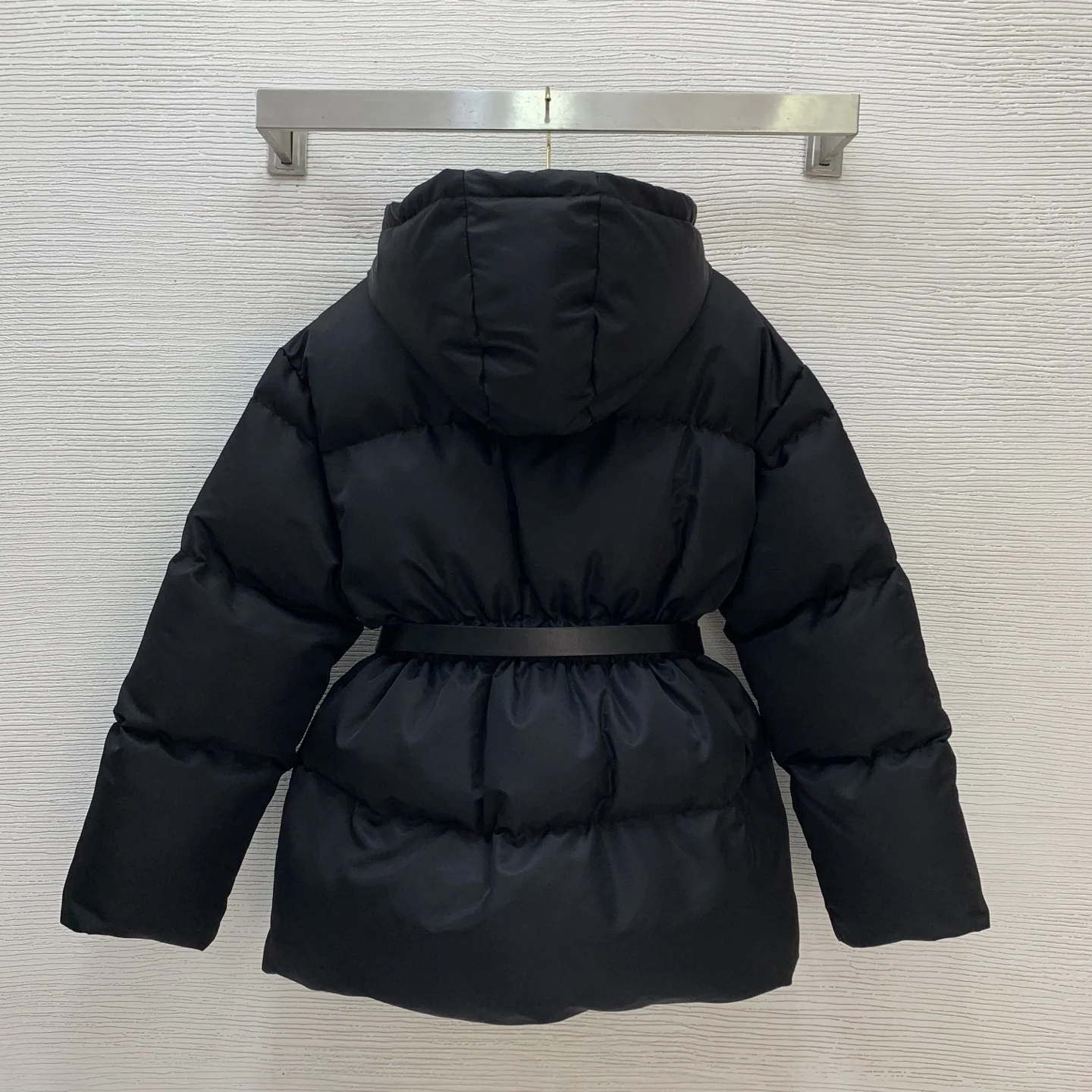 

New winter recycled nylon fabric cotton jacket with silver metal buckle waistband for slimming and thickened cotton jacket