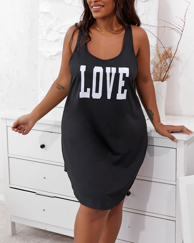 Plus Size Letter Print U-Neck Sleep Dress