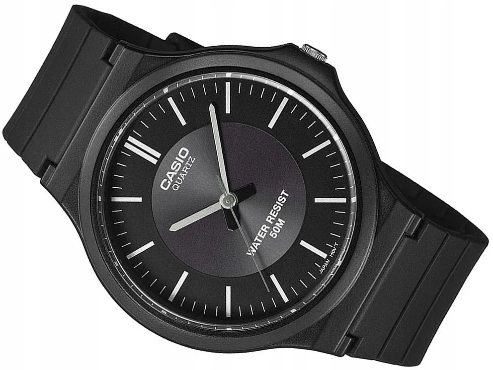 1e3의 Casio MW-240-1E3 시계: 실용성과 스타일을 동시에 잡은 최고의 선택