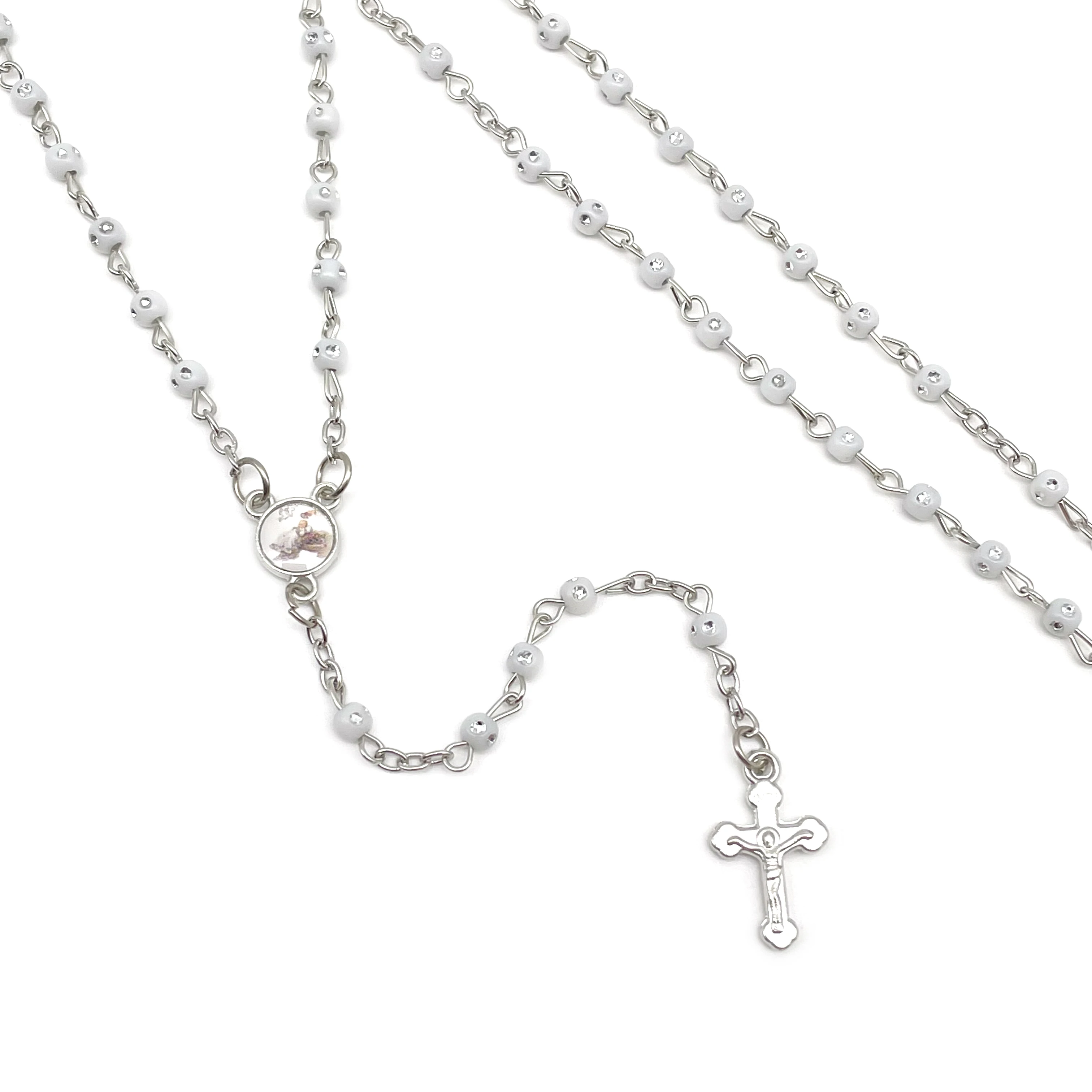 

12 шт., сувениры для крещения в серебряном/золотом колпачке, стеклянная банка для бутылок, белая бусина с серебряным католическим распятием, ожерелье, четки, восстановитель