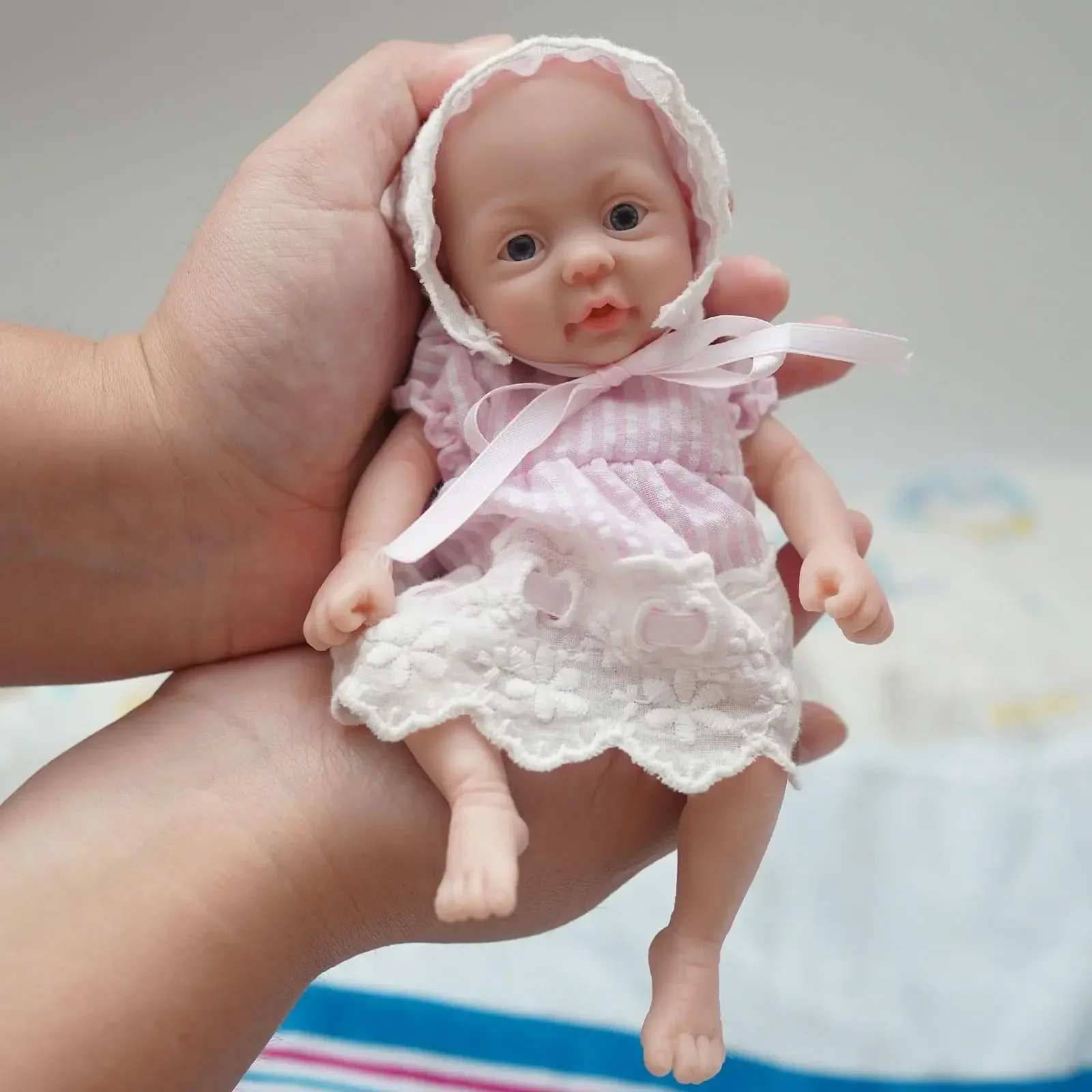 7 Zoll Mini Silikon wieder geborene Baby puppe Mädchen Ella, realistische Neugeborene Baby puppen