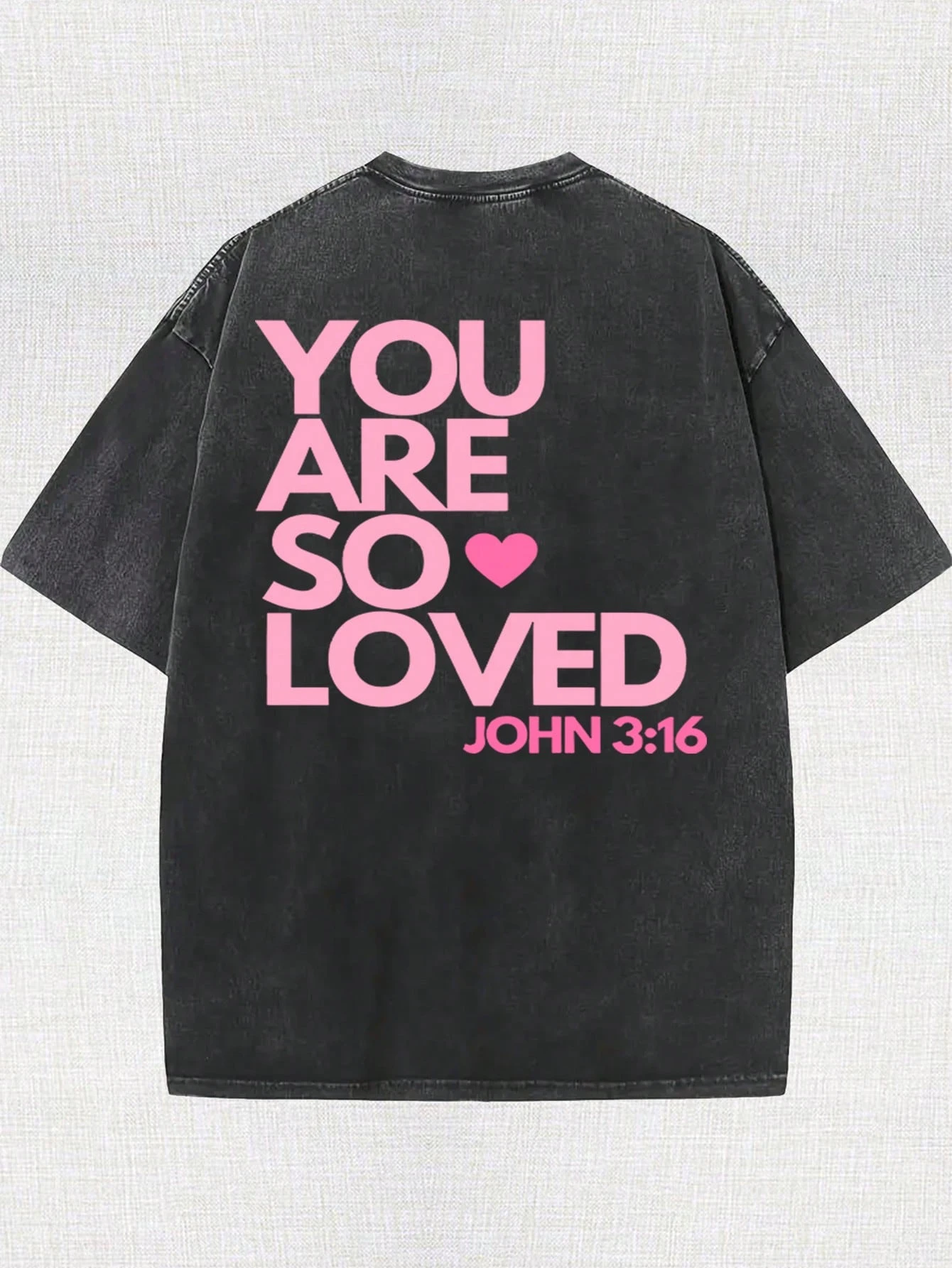 You Are A Love Printed Retro Washed T-Shirt, 230G Retro Street Style. Simple And Versatile, Pure Cotton Is Of High Quality, Novel And Fashionable, And It Is A Must-Have Fashion T-Shirt For Spring And Summer.