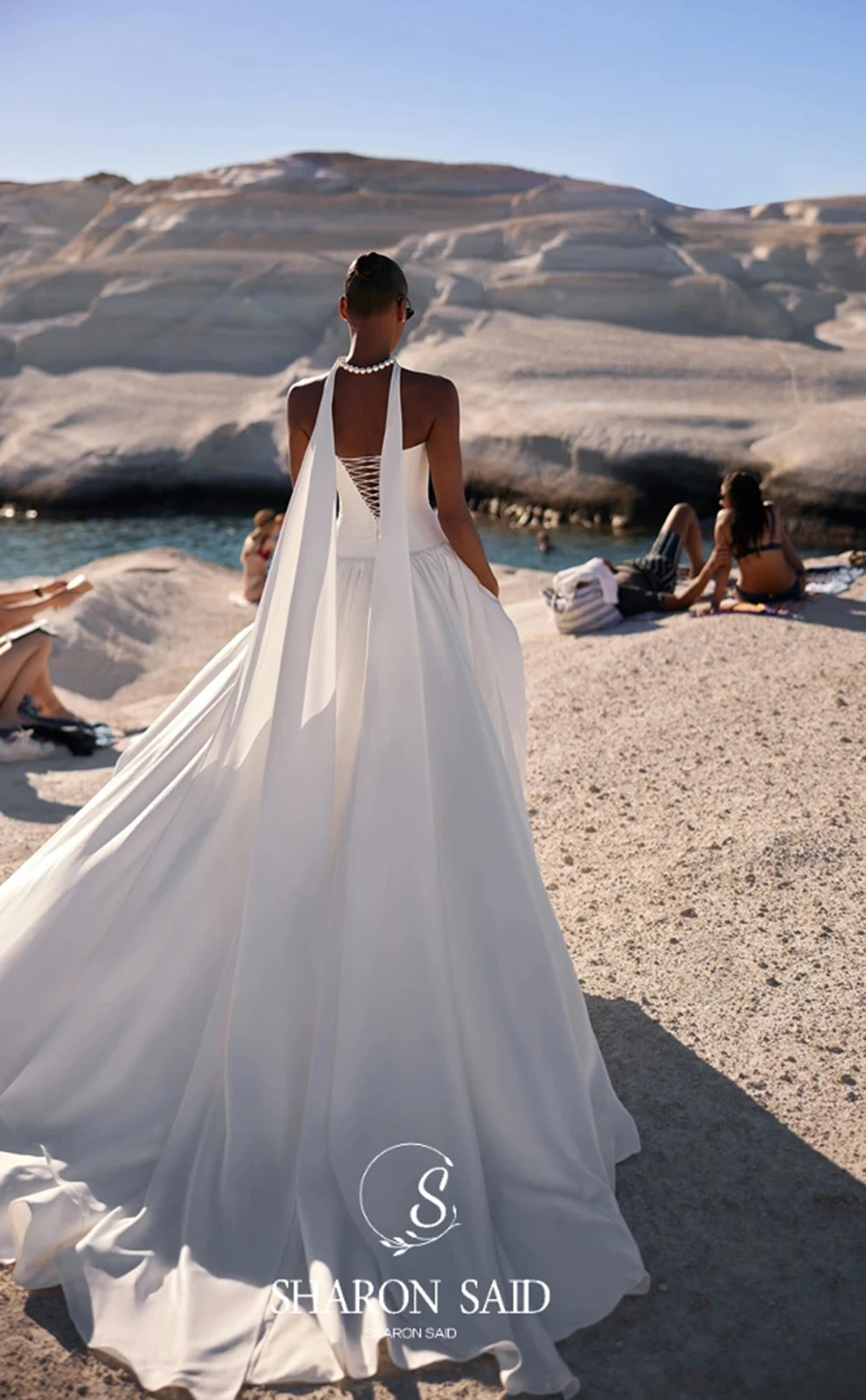 Sharon disse elegante sem alças a linha fora do branco vestido de casamento de cetim 2025 simples tribunal trem espartilho vestidos de noiva sw217 personalizado