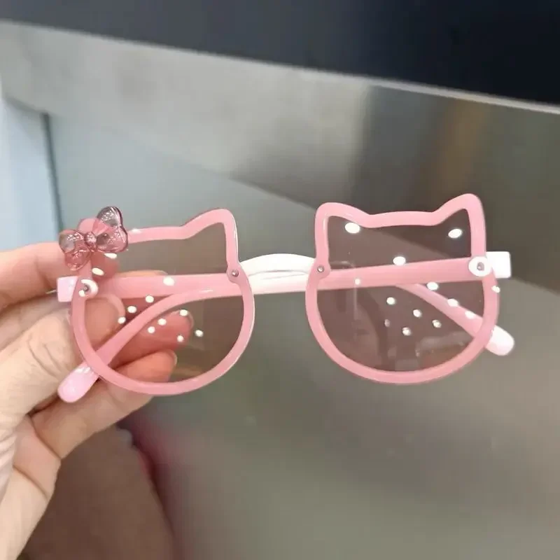 Letnie dziecięce okulary przeciwsłoneczne Cute Kitty Akrylowa kokardka Zewnętrzne okulary przeciwsłoneczne z ochroną UV Dziewczynki Klasyczne dziecięce okulary UV400 dla chłopców — zdjęcie 2