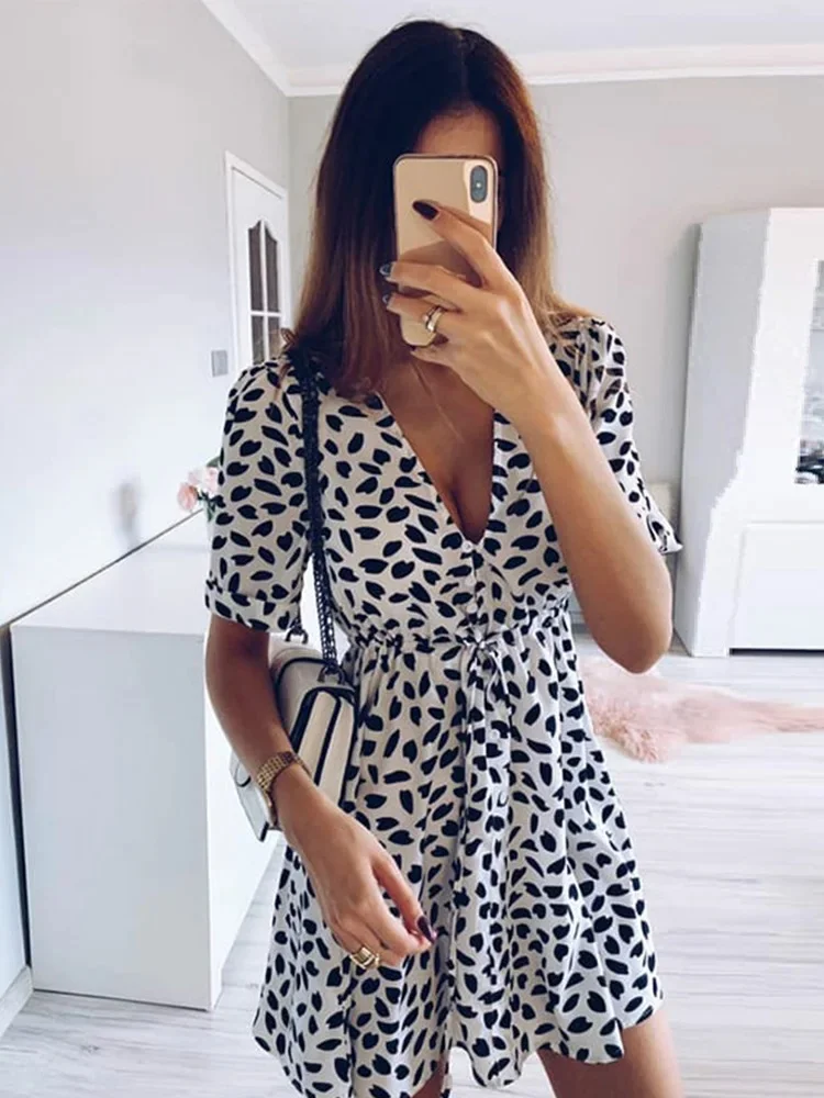 White Sand Spot Mini Summer Women V Neck Casual Beach Sundress Sexy Botton Wrap Bodycon Dress Female — zdjęcie 2