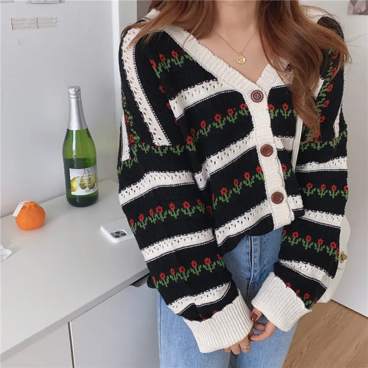 INSMICROGIRL Vintage Cutout Floral Knit Long Sleeve Cardigan Jacket Sweater Cardigan Y2K Fashion Buttom Streetwear New Coat