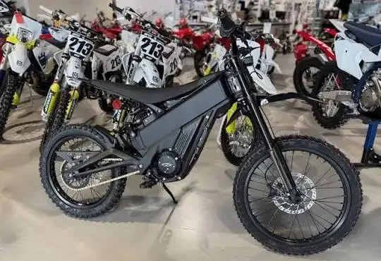 BRAND NEW  Swifts SHIPPING Talaria X3 Pro Electric Dirt Bike (New Sealed)