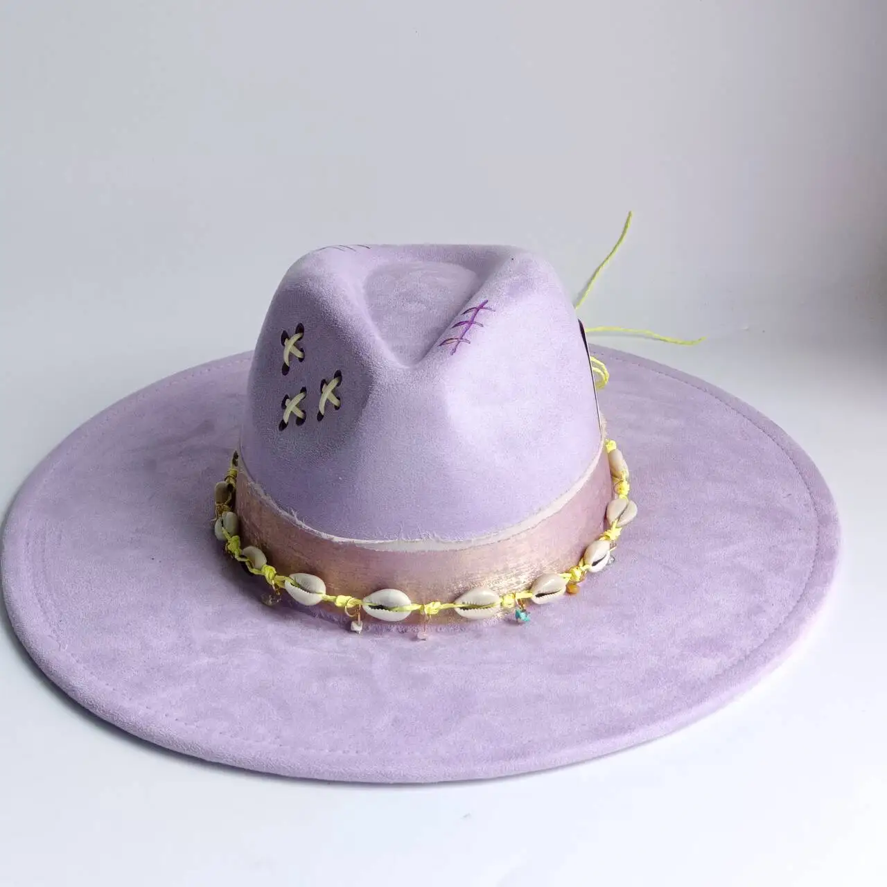 Boho Lavender Cowboy Hat For Women Shell Beaded Band Hand Stitched Wide Brim Western Fedora For Beach Festival Vacation Fedora H