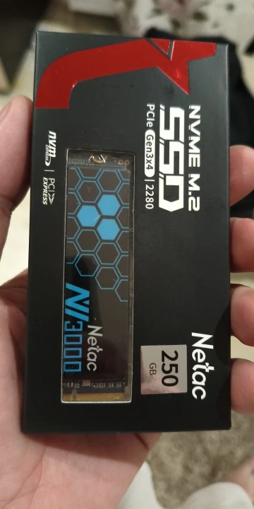 Netac NVMe SSD M2 1TB 2TB 500GB 250GB 3500MB/s SSD PCIe3.0 M.2 2280 SInternal Solid State Drives Disk NV3000 for Laptop Desktop photo review
