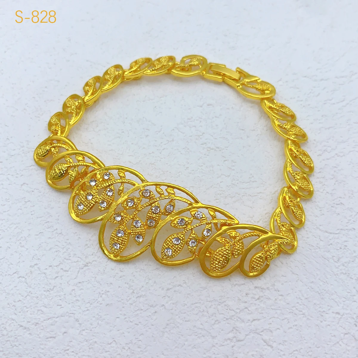 طقم مجوهرات الزفاف دبي الزفاف الأفريقي 24k الذهب اللون مجوهرات إثيوبيا الهندي قلادة سوار القرط حلقة مجموعة هدايا الحفلات