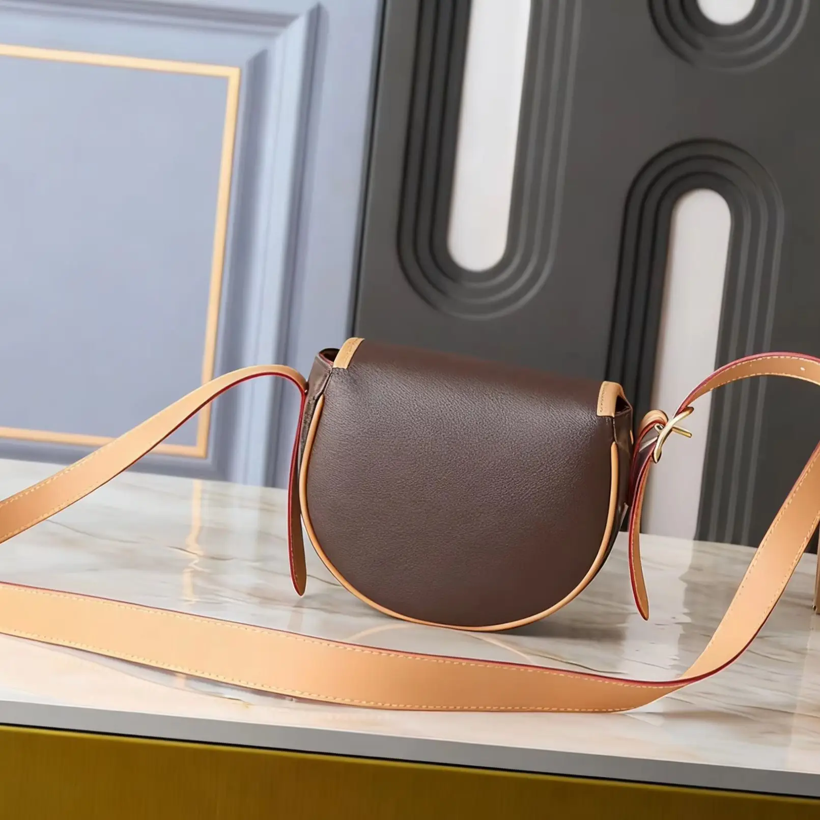 

2025 Mini Handbag Christmas Gift Small Lightweight Daily Travel Needs Shoulder Back or Cross Shoulder 18cm*15cm*8cm