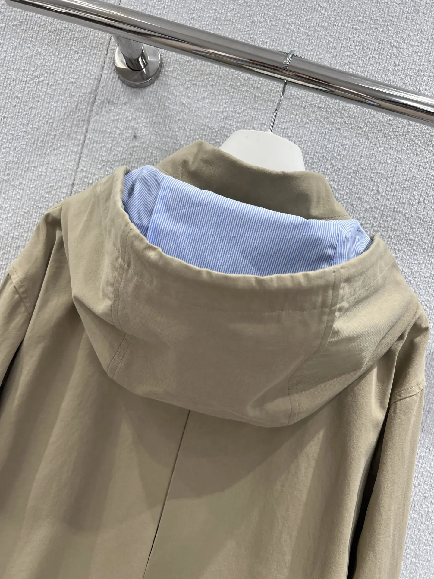 25 عاما الخريف والشتاء جديد مطرز جيب الرباط فضفاض مقنعين سترة الكاكي سترة واقية الربط بطانة زرقاء فاتحة