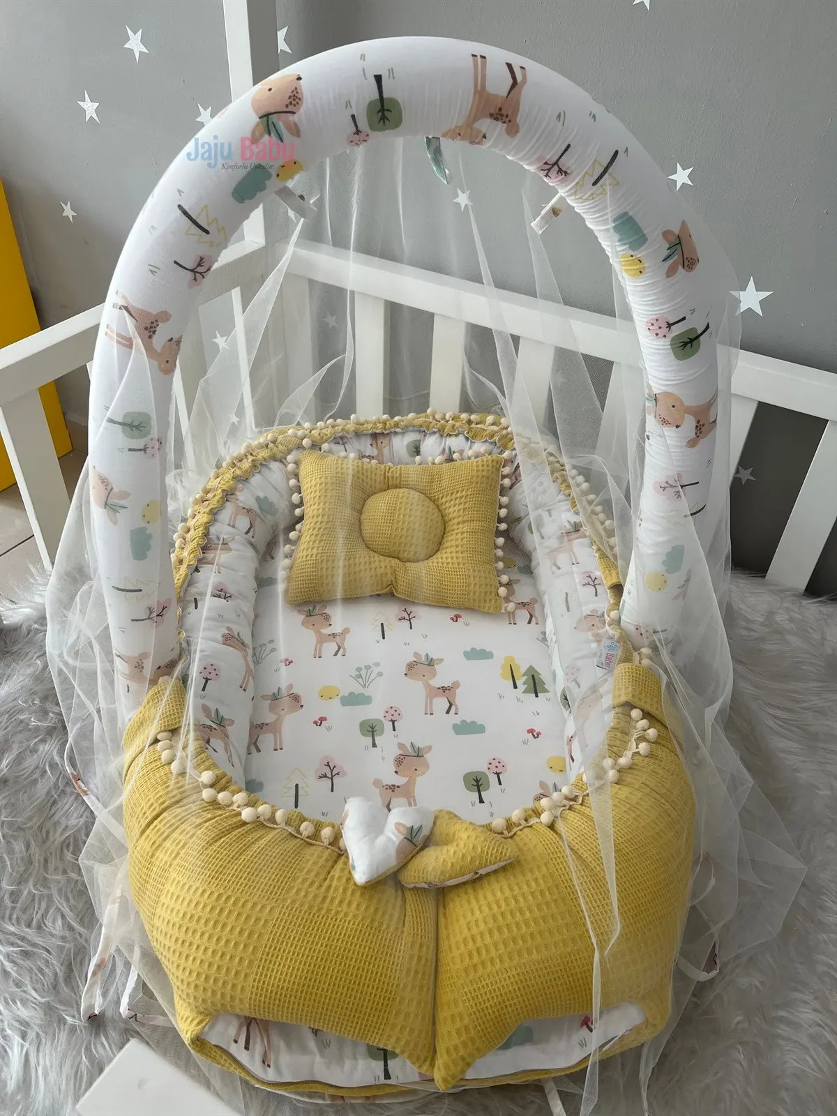 

Handmade Mustard Yellow Waffle Pique Fabric Ceylan Design Pompom Toy Apparatus and Tulle Babynest Set