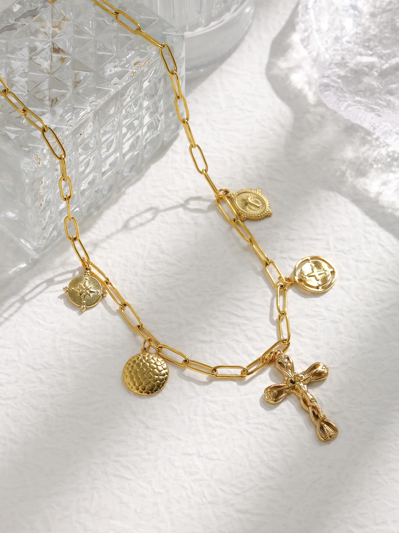 

Religious Cross Pendant Necklace Women 2024 Catholic Stainless Steel 18k Gold Plated Necklace Accessories Party Jewelry Gift