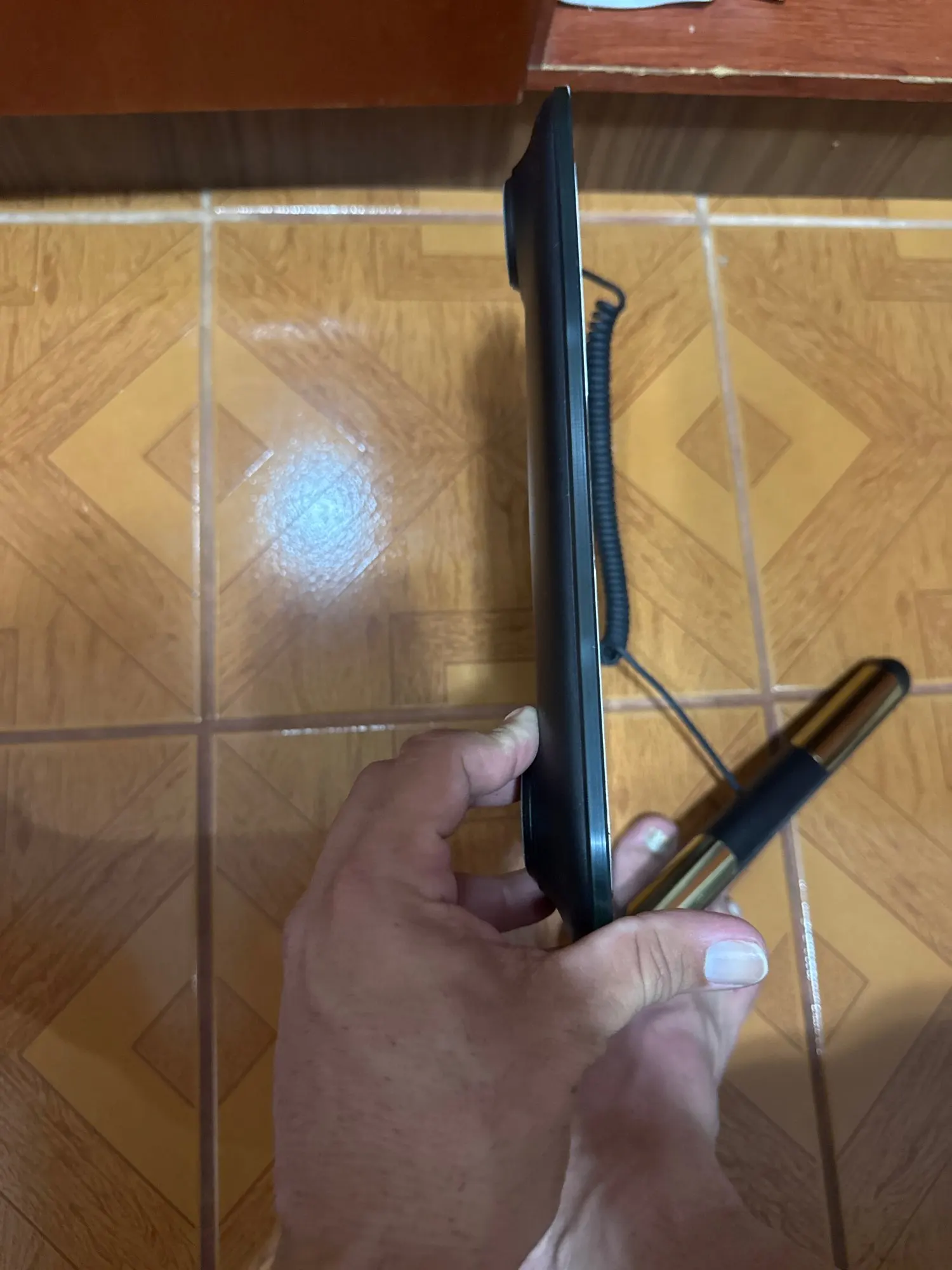 Smart Body Composition Scale with Handheld Sensor – 1.5 m Spiral Cable | Fitness & Health Tracker