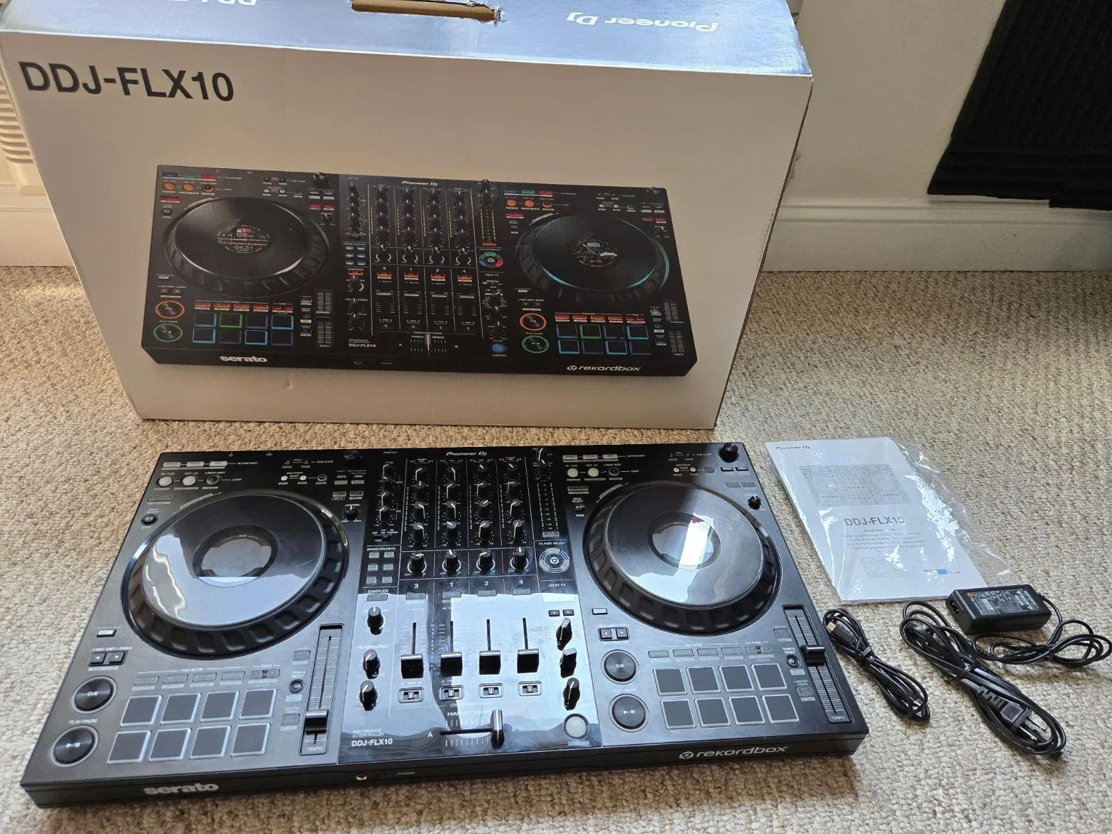 คอนโทรลเลอร์ดีเจ Pioneer DJ Serato DDJ-FLX10 4 ช่องสัญญาณ รุ่นใหม่ล่าสุด