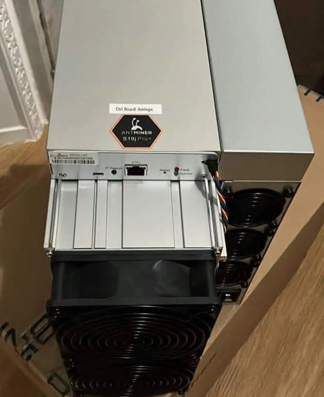 BL BUY 2 GET 1 FREE  Bitmain Antminer S19J Pro 104TH/s Bitcoin Miner