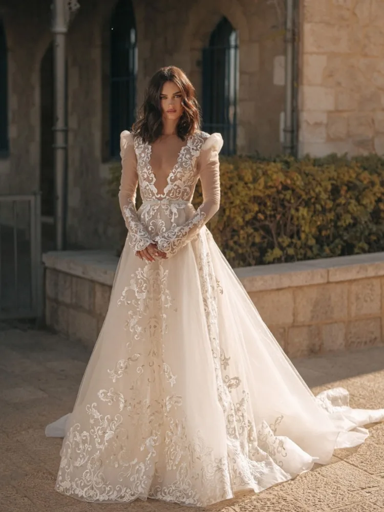 Elegante abito da sposa senza schienale con scollo a o trasparente Appliques in pizzo classico maniche lunghe a-line abito da sposa lungo Robe De Mariée