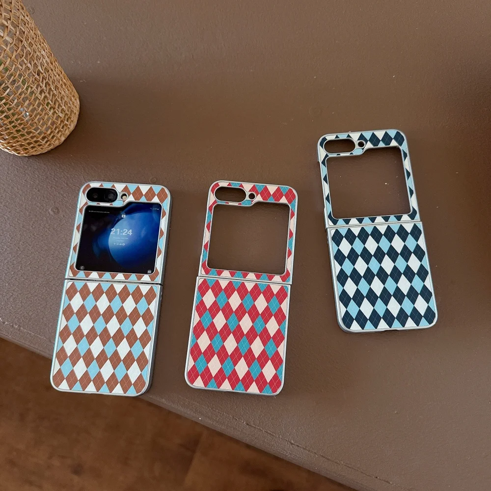 

Electroplated fashionable three-color rhombus mobile case, suitable for Samsung Z Flip3 4/5/6/7, new shockproof protective case