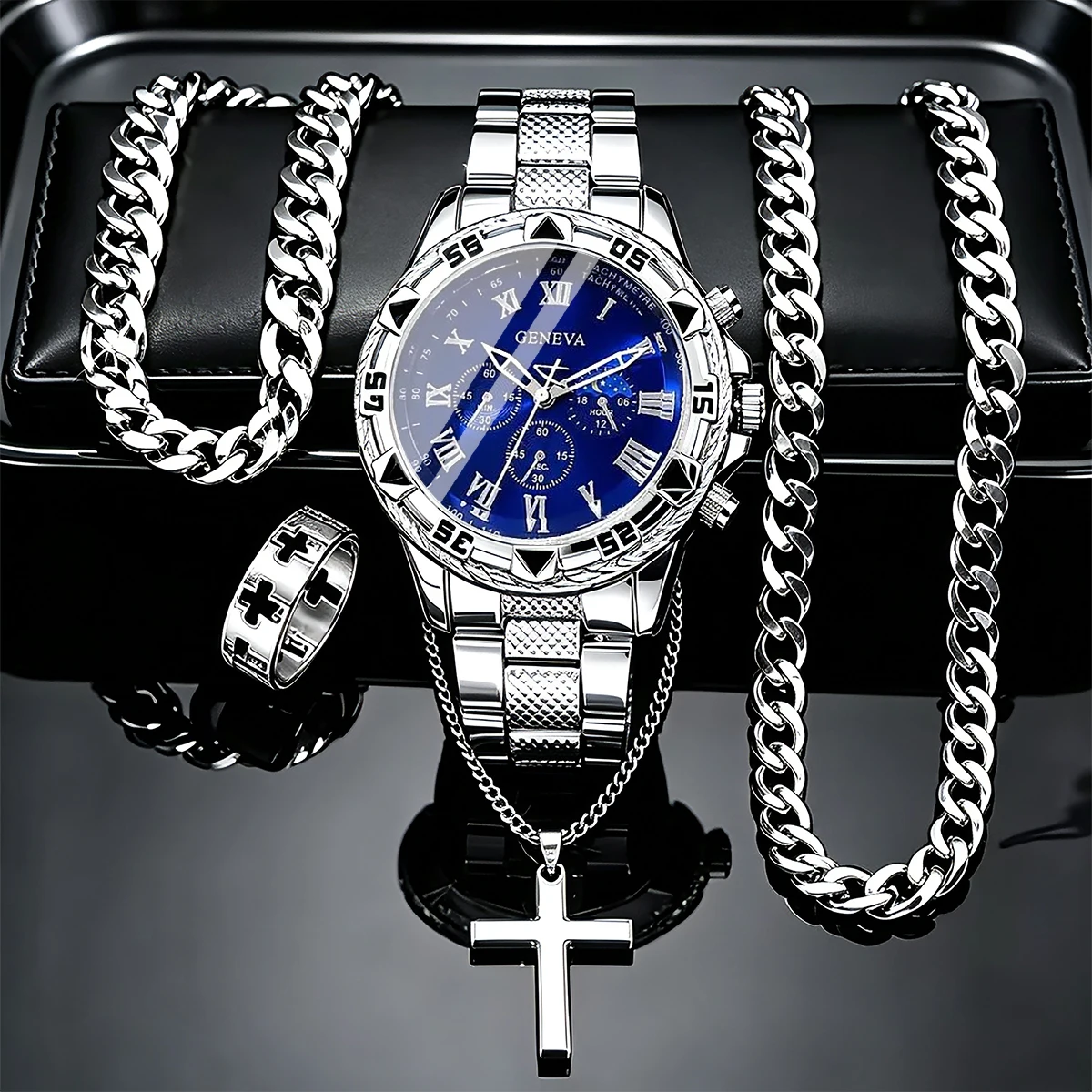 5-Piece Set of Fashionable Men's Quartz Watches with Chain Accessories, Featuring a Star-Shaped Design, Is an Ideal Holiday Gift.