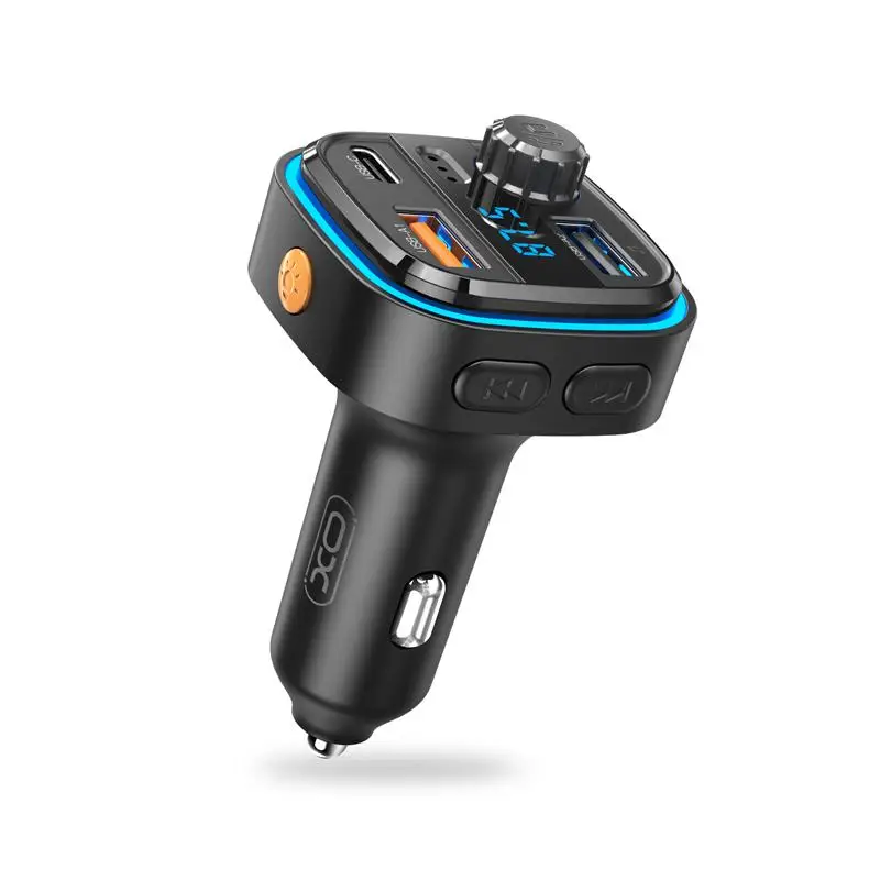 Transmisor FM Bluetooth para Coche XO-BCC08 con Cargador Rapido USB C de 3.1A Reproductor MP3 para Automovil con Puerto para Disco U y Luz de Ambiente Manos Libres con Anuncio de Numero de Llamada Adaptador de Radio Inalambrico Universal Color Negro