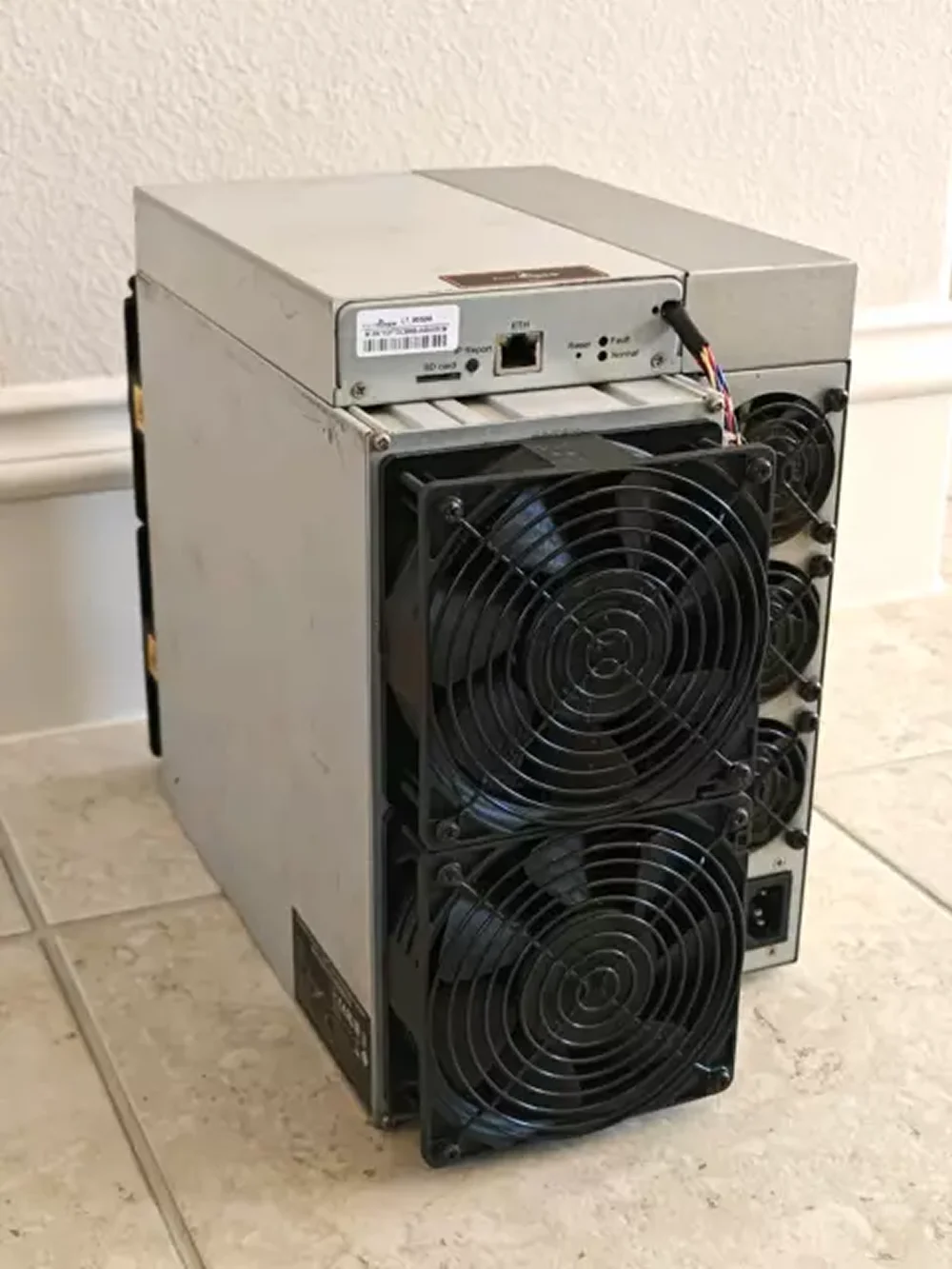 QR ACQUISTA 2 RICEVI 1 GRATIS ANTMINER L7 9.05Gh USA DISPONIBILE