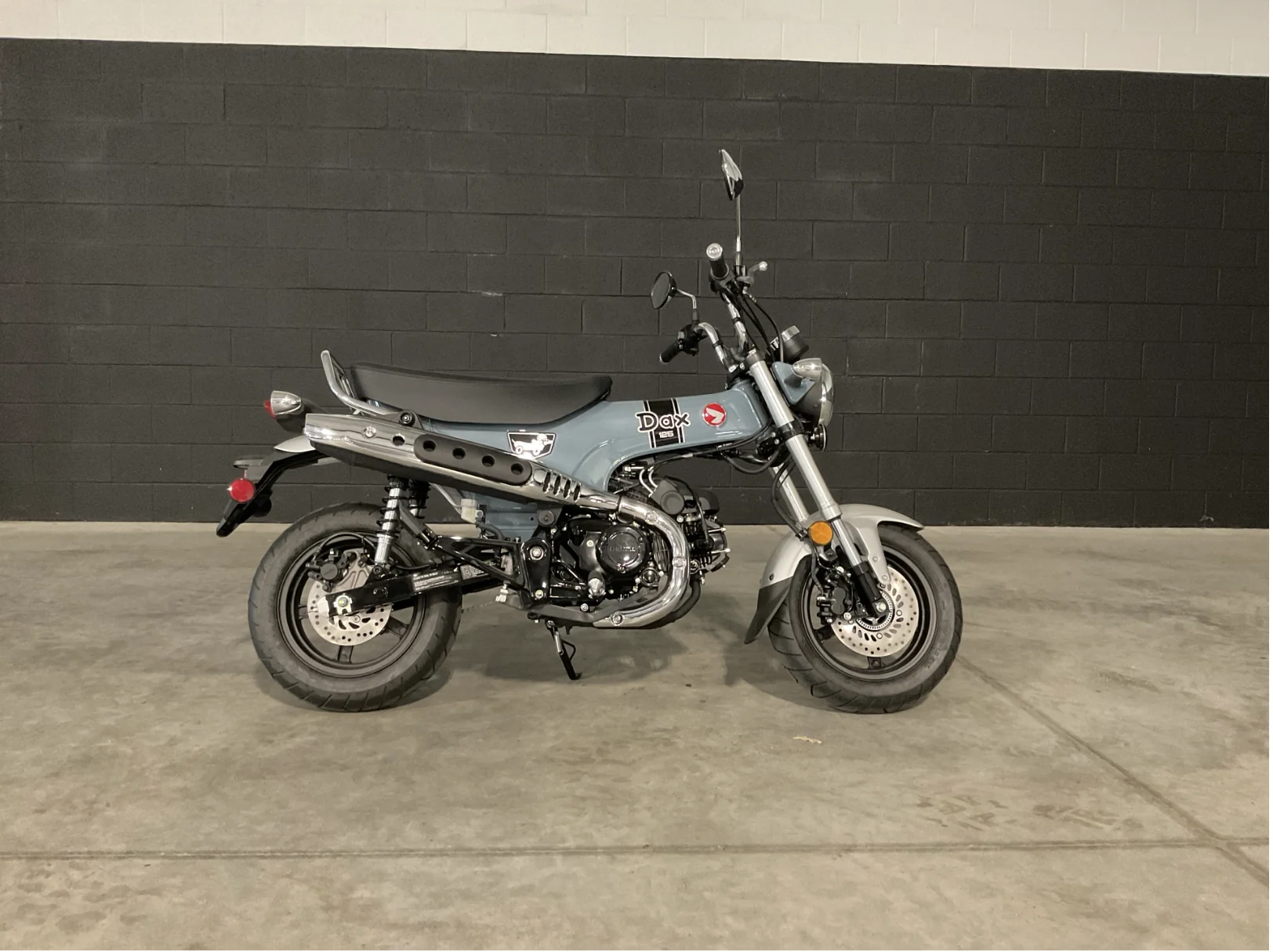 

Готов к отправке: Honda Dax 125 2025 года