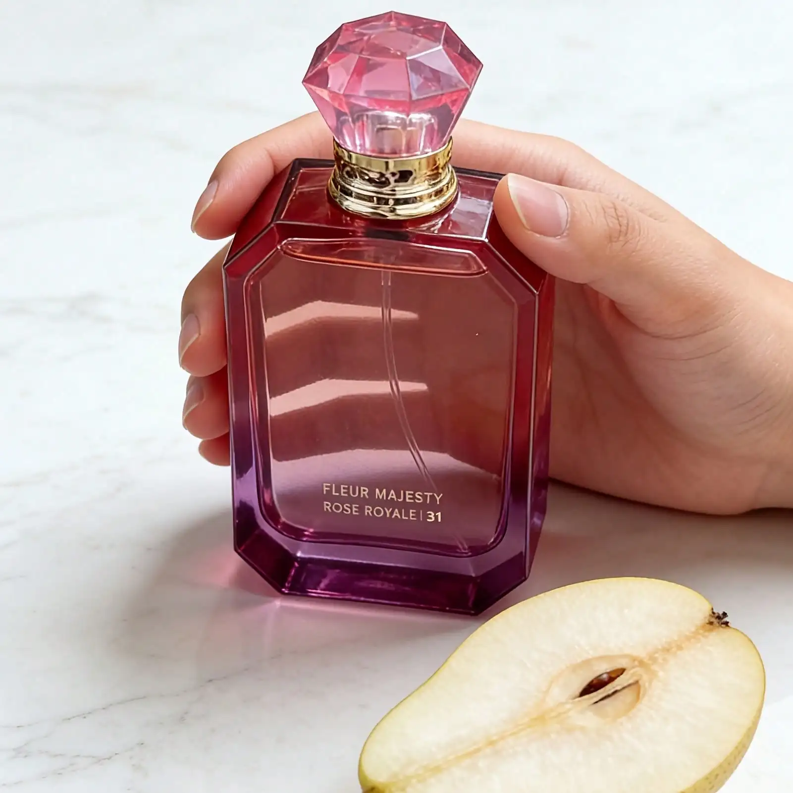 KAYALI Fleur Majesty Rose Royale 31 EDP para Mujer, 3.4 Fl Oz, Aroma Floral Dulce y Romántico con Melocotón Dulce, Peonía Rosa y Almizcle Morado, Ideal para Regalo de Cumpleaños o Aniversario para Esposa, Novia, Madre
