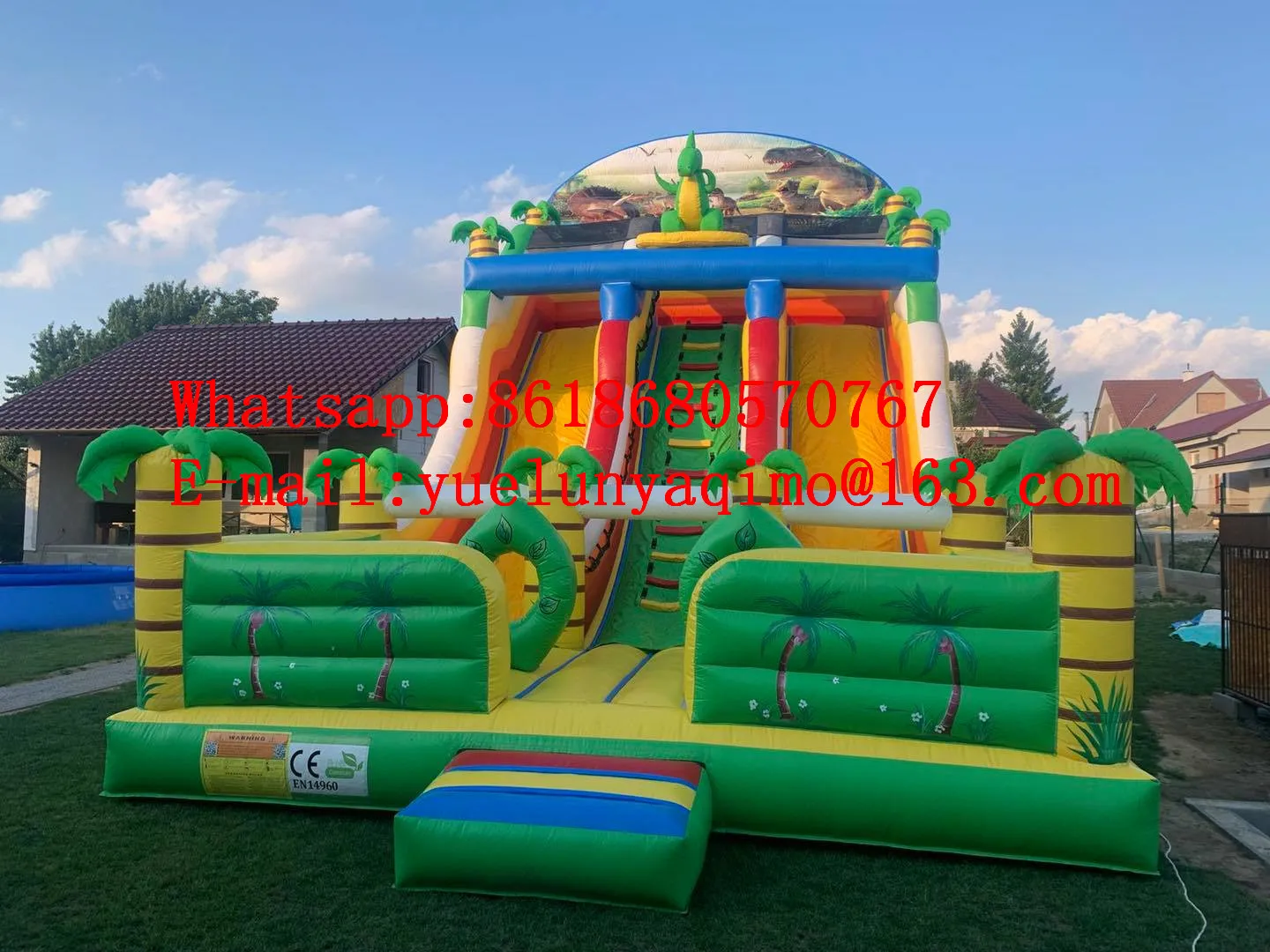 Factory direct sales dinosaur theme three lane inflatable water slide castle combination YLY-015