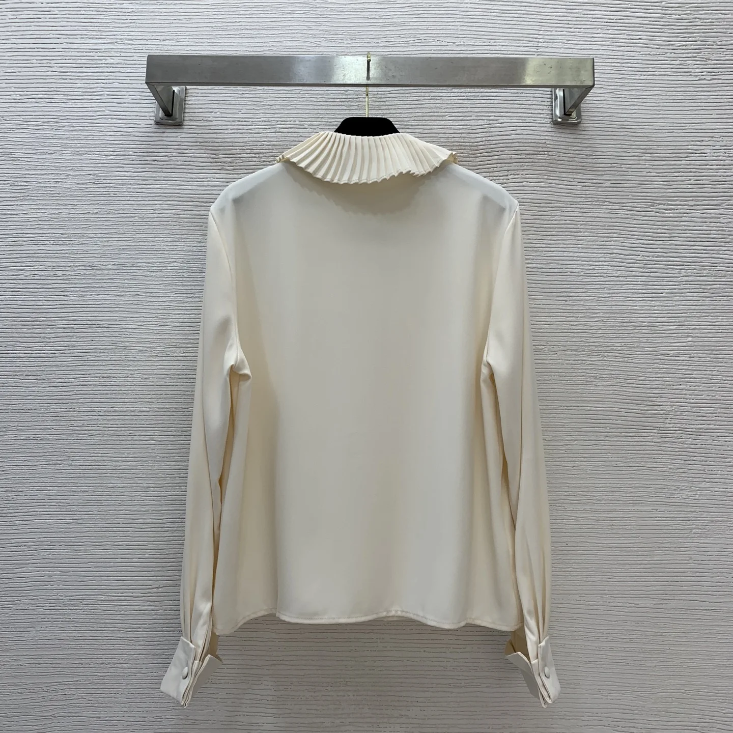 

New Lotus Leaf Collar Single-breasted Design Flexible Simple Temperament Exquisite and Comfortable Top