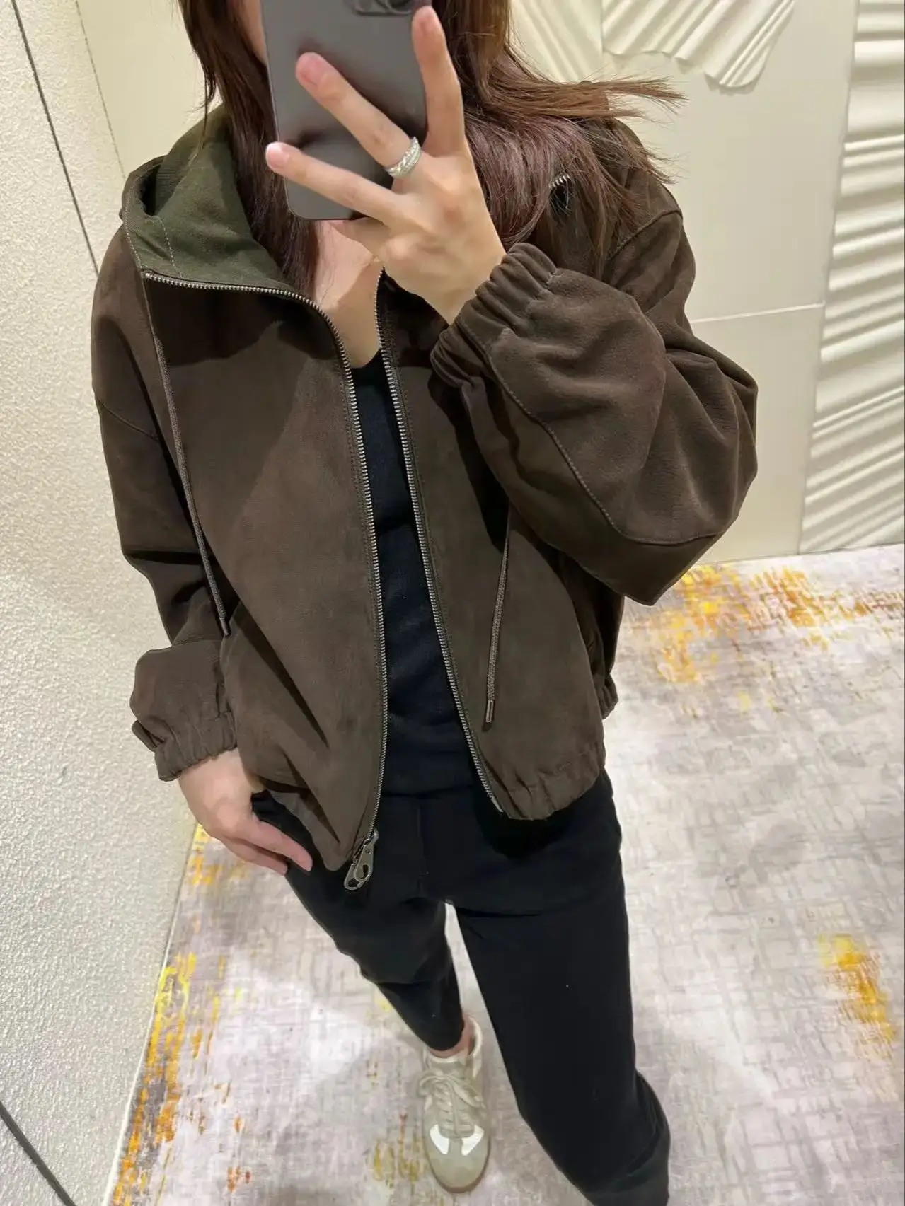 เสื้อแจ็คเก็ตมีฮู้ดผ้าขนแกะและผ้าขนสัตว์นำเข้าสองชั้นที่ให้ความหรูหราแบบสบาย ๆ