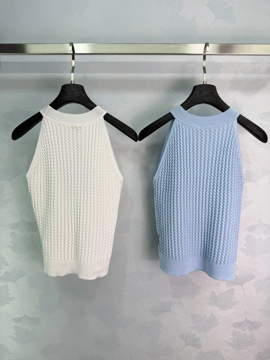 

2026 Women's Summer New Halter Wavy Knit Tank Slim Elegant Sleeveless Top ZX185154