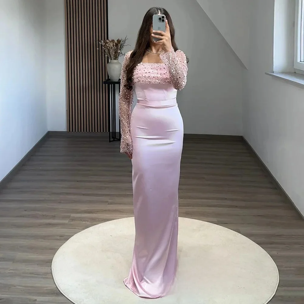 Hellrosa Abendkleid, maßgeschneidert, quadratischer Ausschnitt, lange Ärmel, Pailletten, bodenlang, Satin, Meerjungfrau, Abendkleid, Festzug, Partykleider