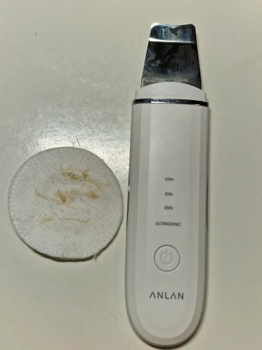 Épurateur de peau faciale ultrasonique Profonde Visage Nettoyage Machine détacher Pelle Facial Pores Nettoyeur Soulever photo review
