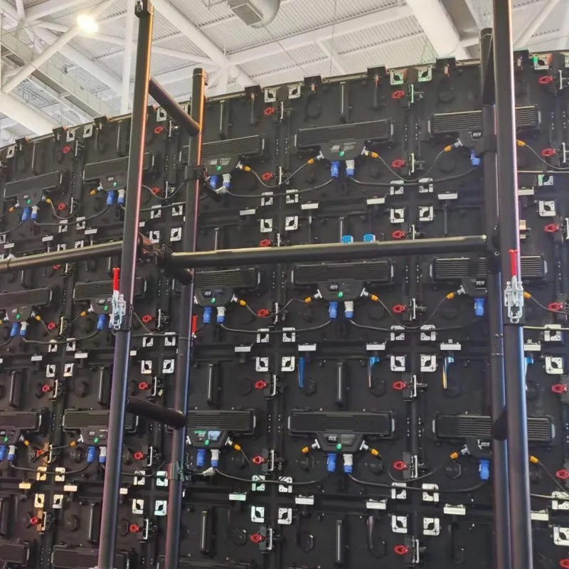 屋外レンタルLEDディスプレイ トラス LEDビデオウォールブラケット サイズ5x3M用 キャビネットサイズ500x1000mm